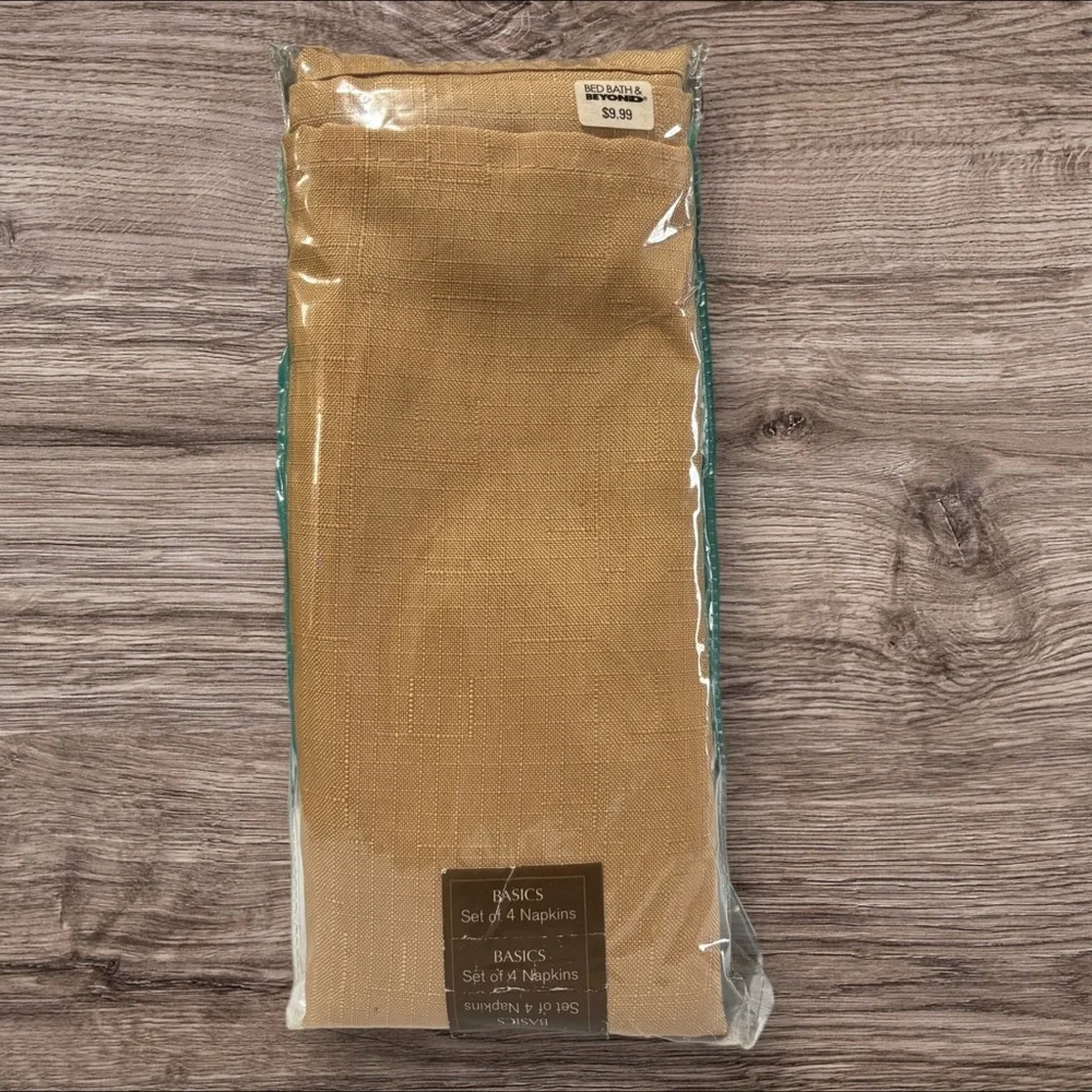 Basics Set of 4 Tan Cloth Napkins *New*